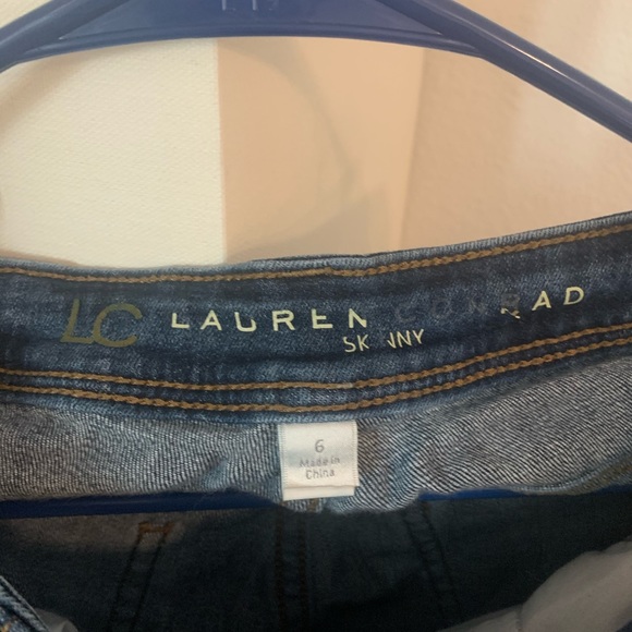 Jeans - Picture 2 of 4